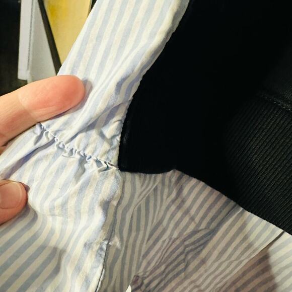 Red Valentino Black Short Sleeve Pinstripe Accent Side Crewneck Shirt Size Large - Picture 11 of 11